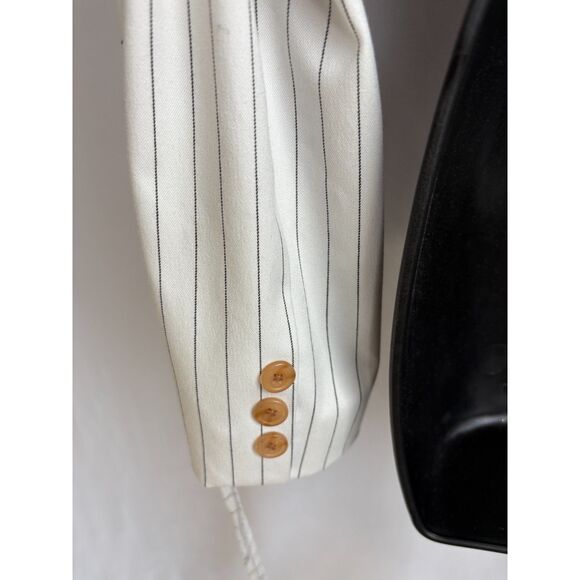 Forever 21 Off White Pinstripe Blazer Crop Size S Classy Professional Y2K Cute - Picture 6 of 10